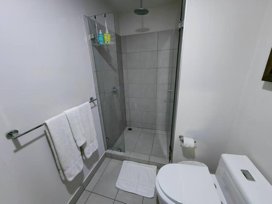 804 Secrt Sabana Hermoso Con Aire Acondicionado Apartment San Jose (San Jose)