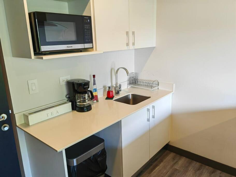 804 Secrt Sabana Hermoso Con Aire Acondicionado * San José